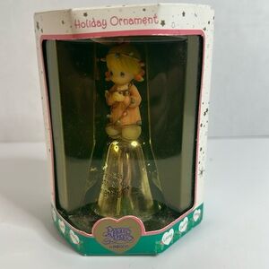 Vintage 2000 Precious Moments Holiday Ornament